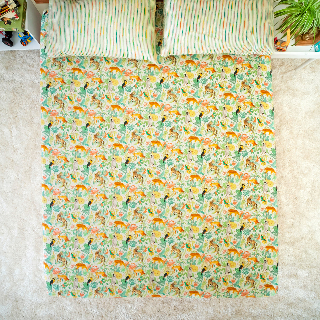 Forest Echoes Bedsheet and Shams Set