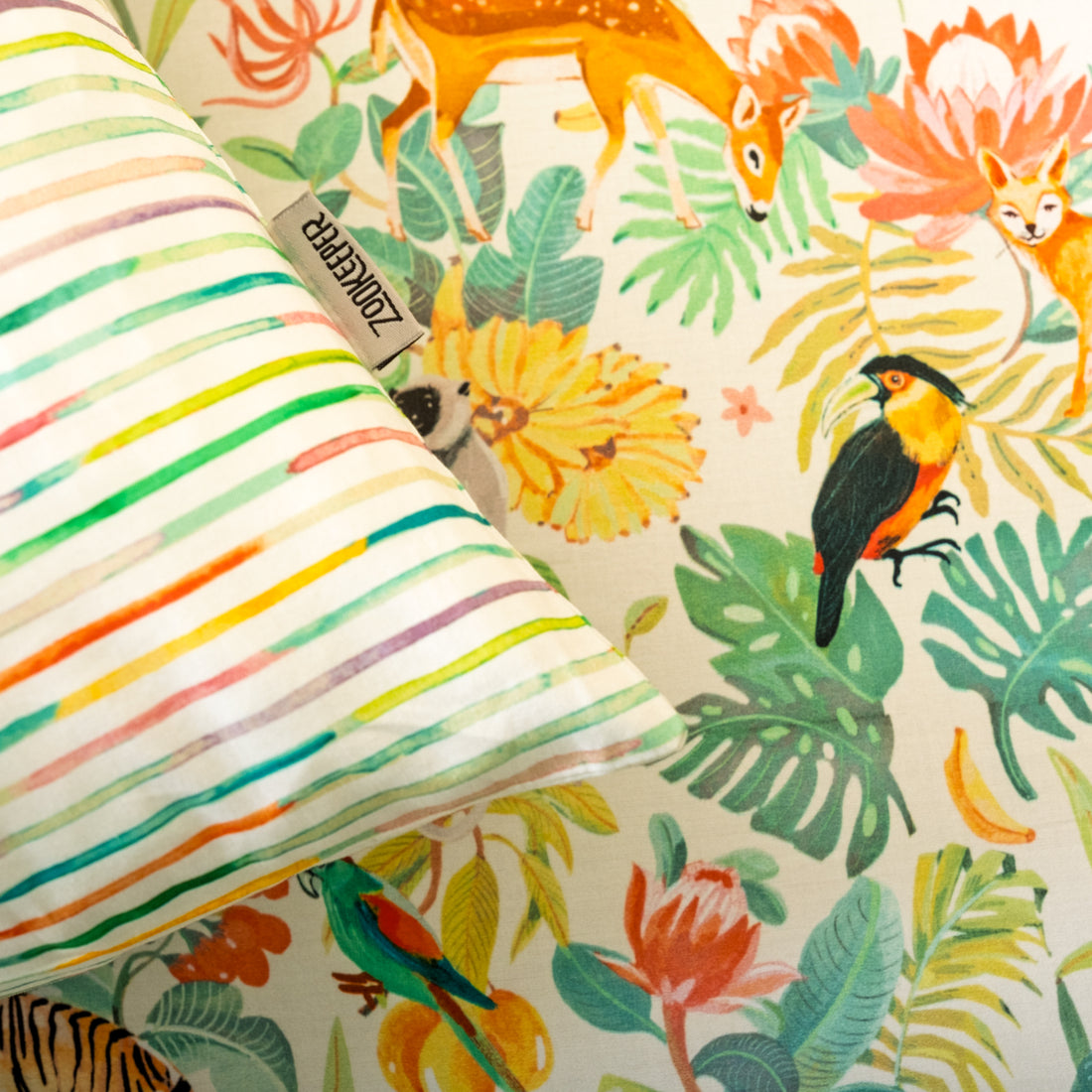 Forest Echoes Bedsheet and Shams Set