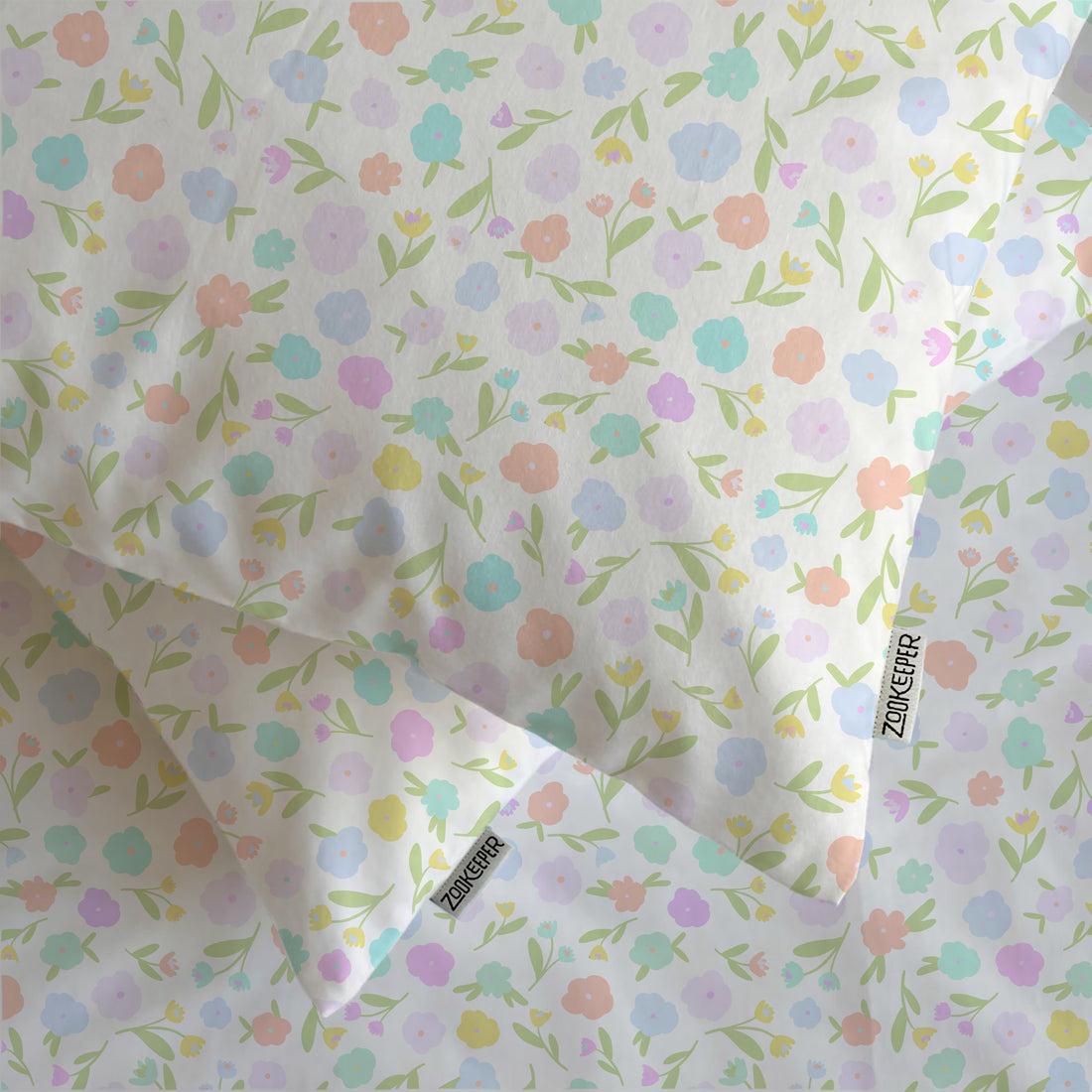 Apple Of My Eye Bedsheet and Sham Set